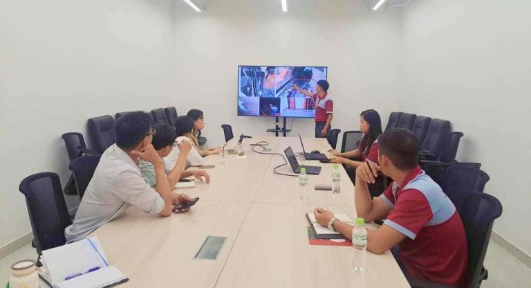 Sao Việt Pest đào tạo nhân viên